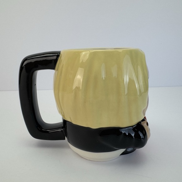 Halloween Chucky Ceramic Mug TIFFANY‎ Romance Is Dead 13.5oz Coffee Cup Horror - Picture 6 of 11